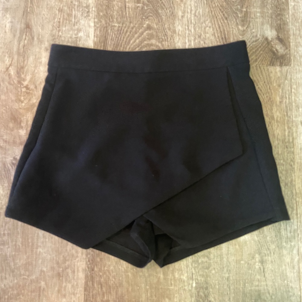 Structured Scorts
